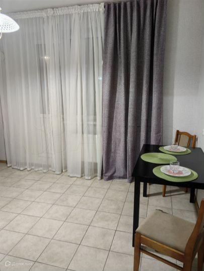 Продаётся 1-комнатная квартира, 53 м²