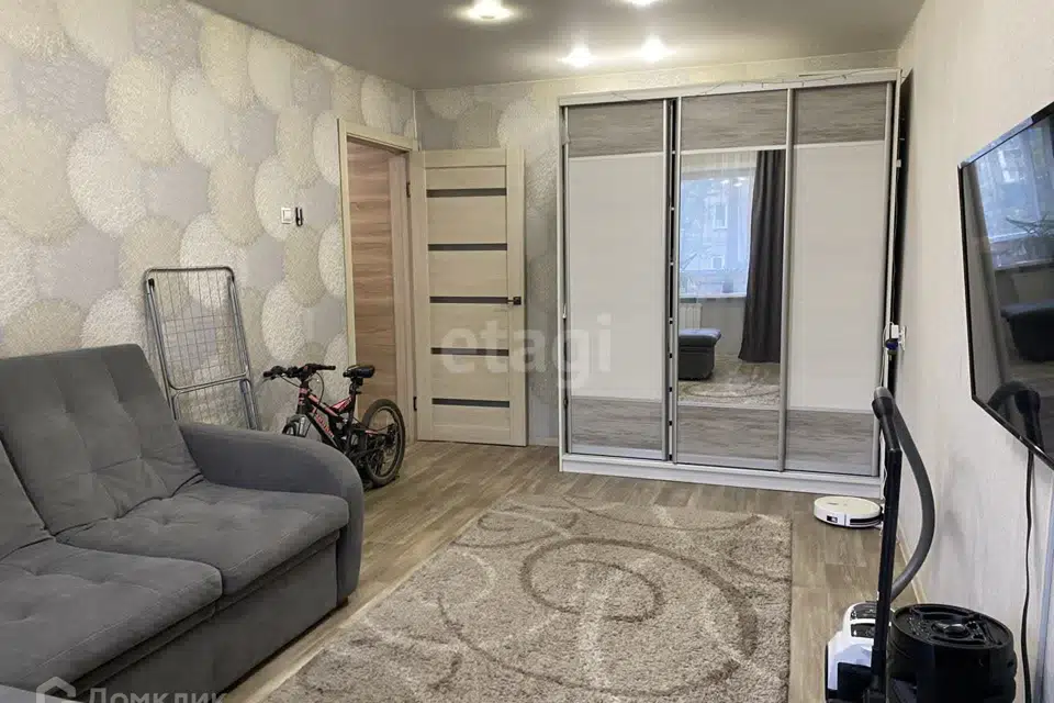 Продаётся 2-комнатная квартира, 43.5 м²