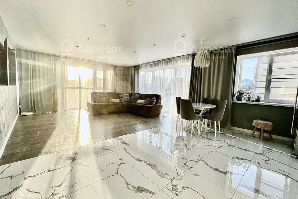 Продаётся 3-комнатная квартира, 103 м²