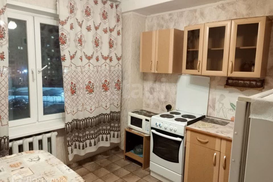 Сдаётся 2-комнатная квартира, 57 м²