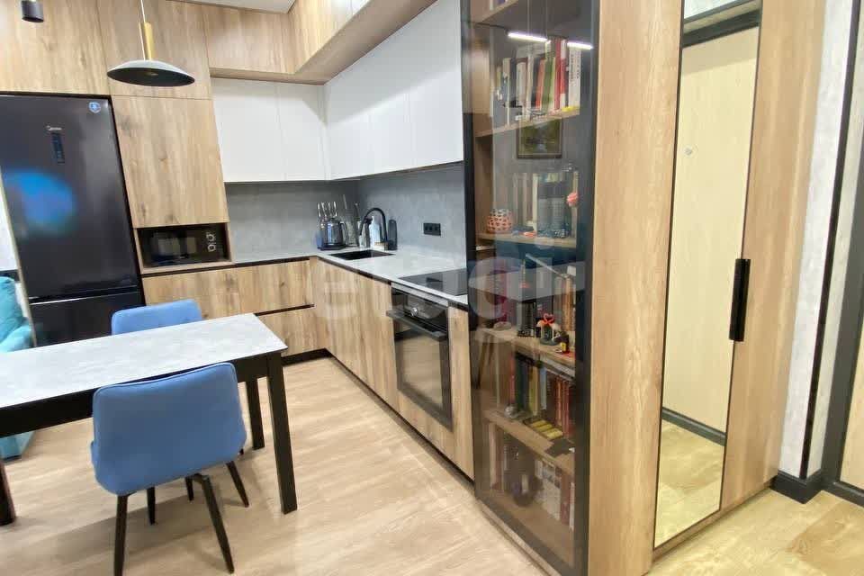 Продаётся 1-комнатная квартира, 41.6 м²