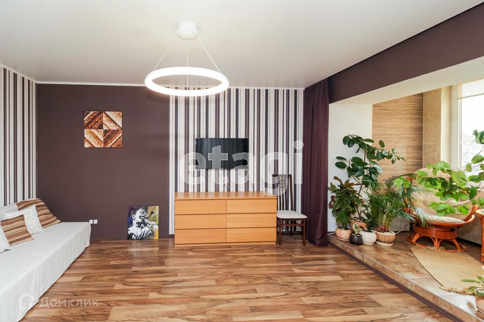 Сдаётся 2-комнатная квартира, 80 м²