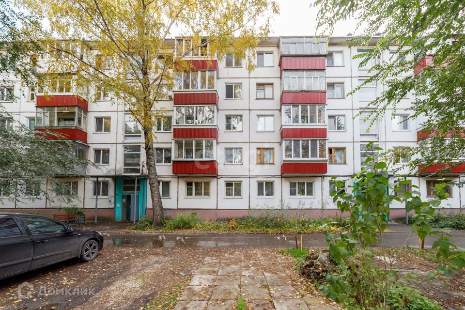 Продаётся 3-комнатная квартира, 48.1 м²