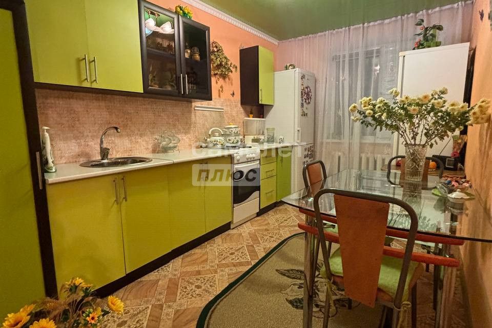 Продаётся 3-комнатная квартира, 64.7 м²