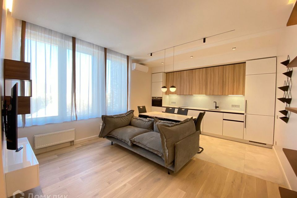 Сдаётся 2-комнатная квартира, 68 м²