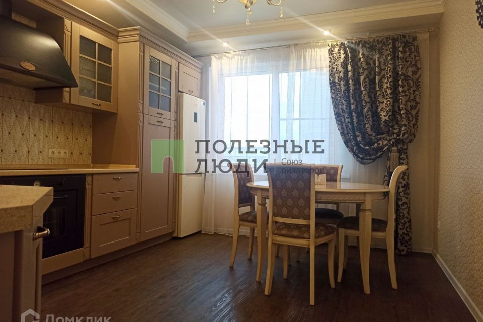 Продаётся 3-комнатная квартира, 81.9 м²