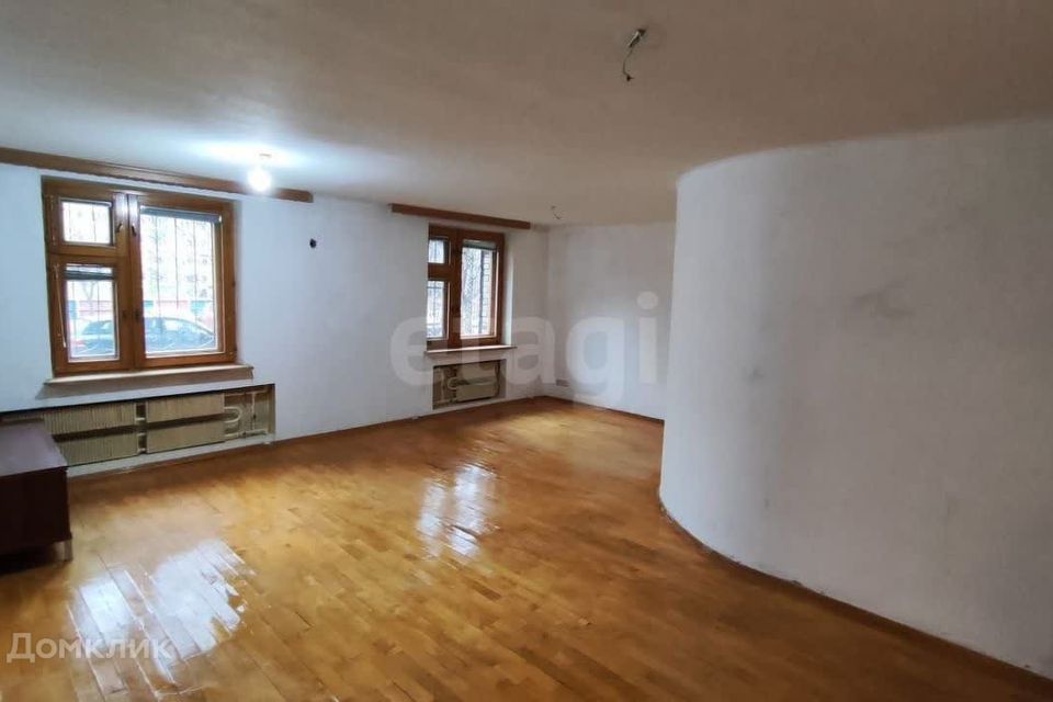 Продаётся 3-комнатная квартира, 112.9 м²