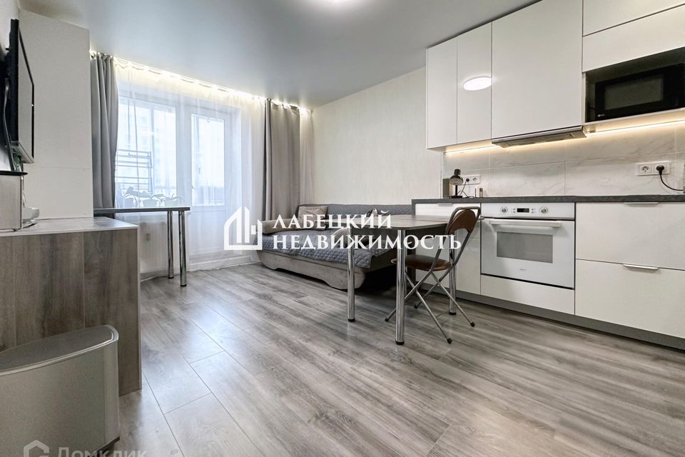 Продаётся 1-комнатная квартира, 44.8 м²