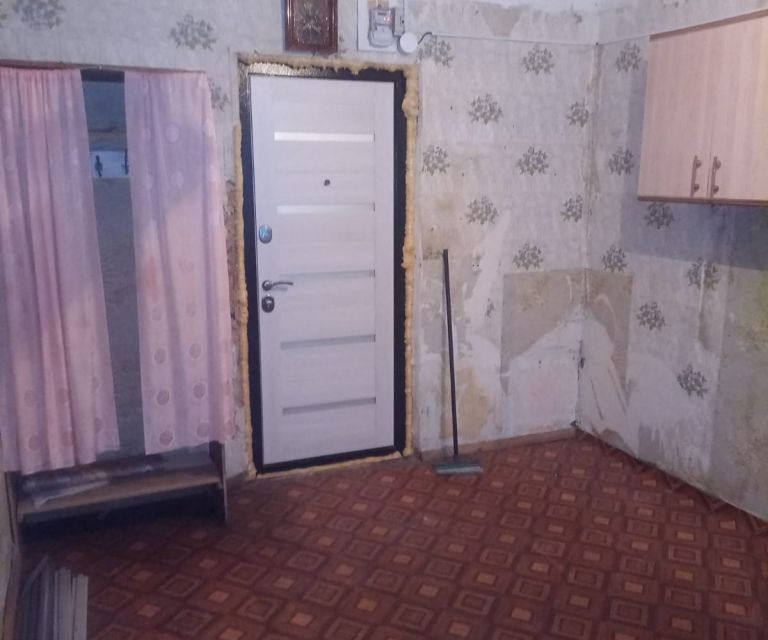 Продаётся комната в 4-комн. квартире, 12 м²