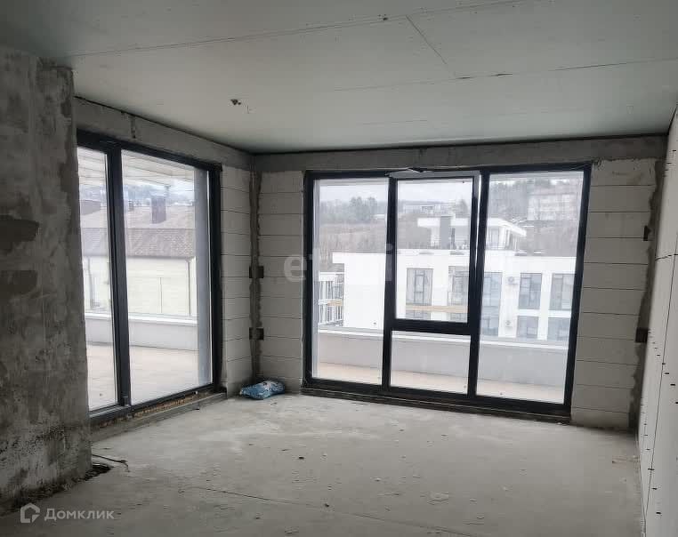 Продаётся 1-комнатная квартира, 60.3 м²