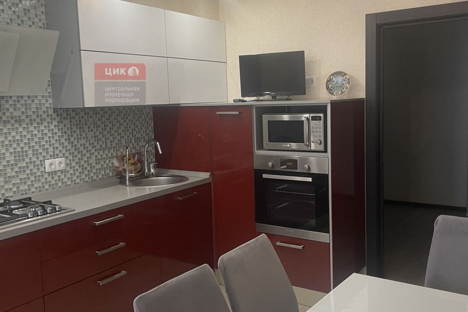 Продаётся 3-комнатная квартира, 98.7 м²