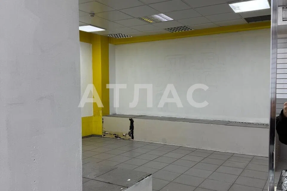 Сдаётся помещение своб. назначения, 300 м²