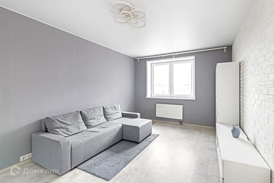 Продаётся 1-комнатная квартира, 43.6 м²