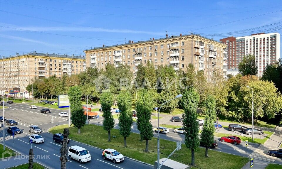 Продаётся 3-комнатная квартира, 101.3 м²