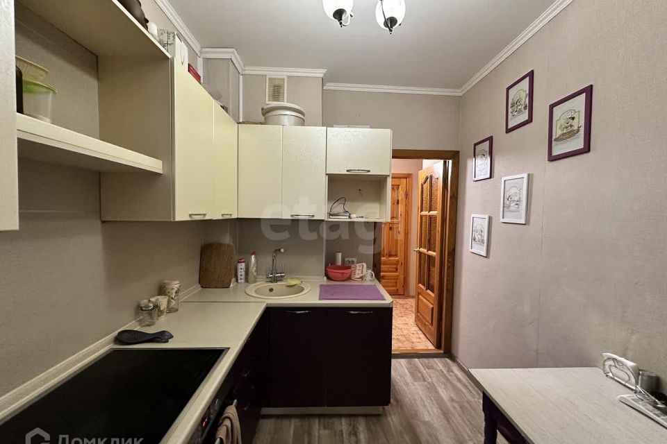 Продаётся 3-комнатная квартира, 60.6 м²