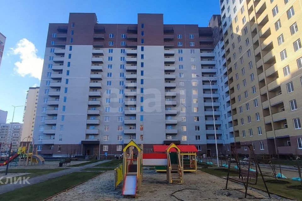 Продаётся 1-комнатная квартира, 44.76 м²