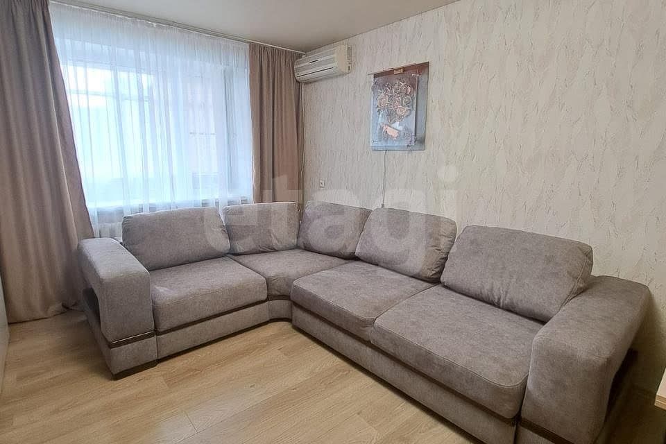 Продаётся 1-комнатная квартира, 50 м²