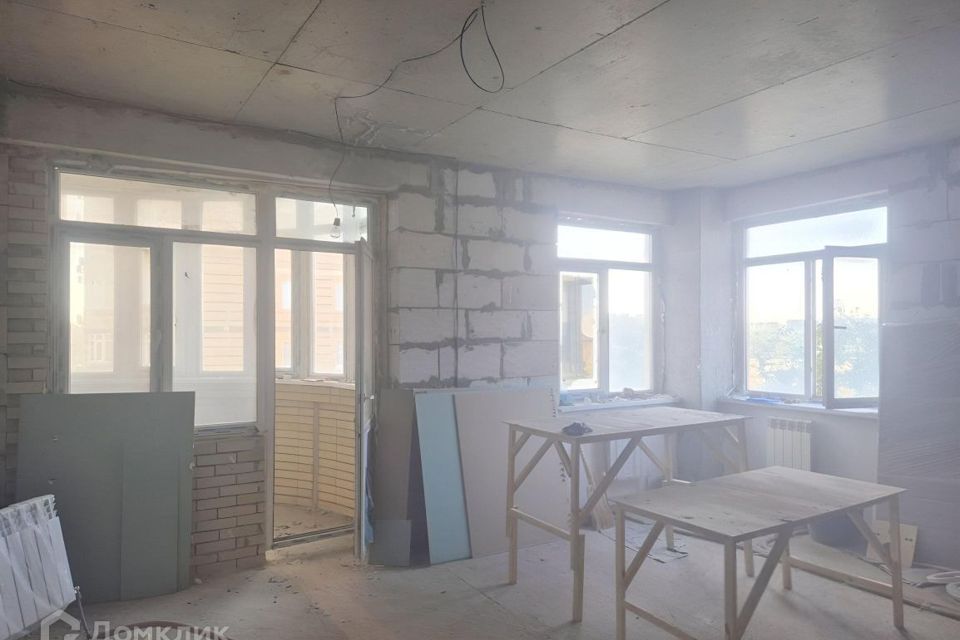 Продаётся 4-комнатная квартира, 121 м²