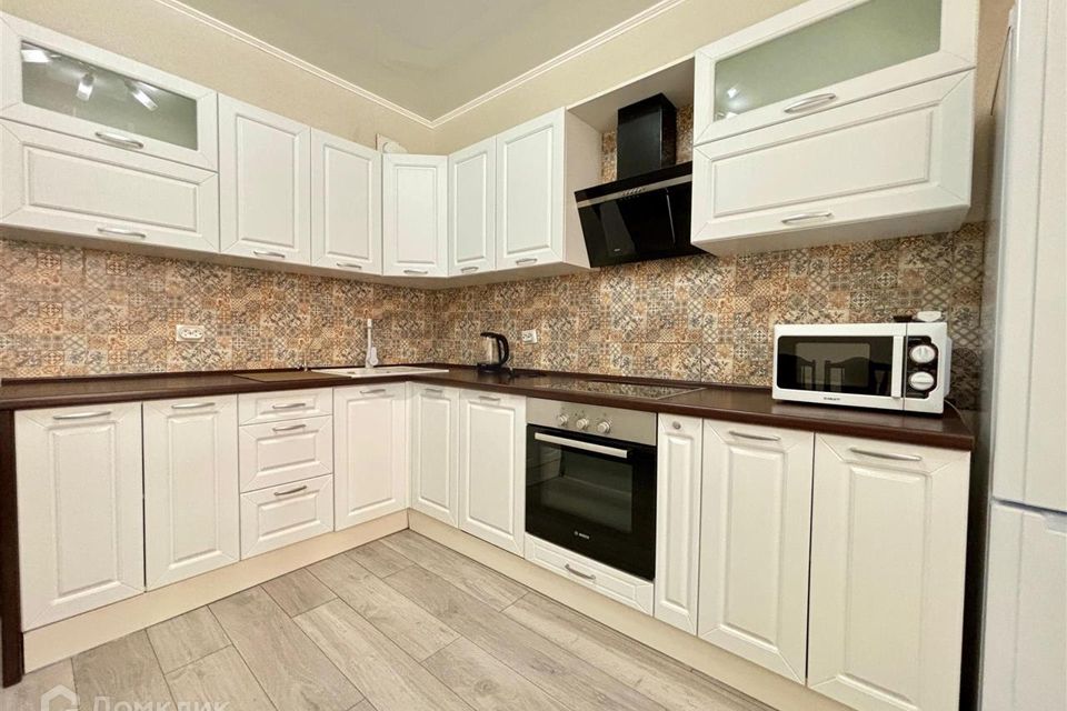 Продаётся 1-комнатная квартира, 43.6 м²
