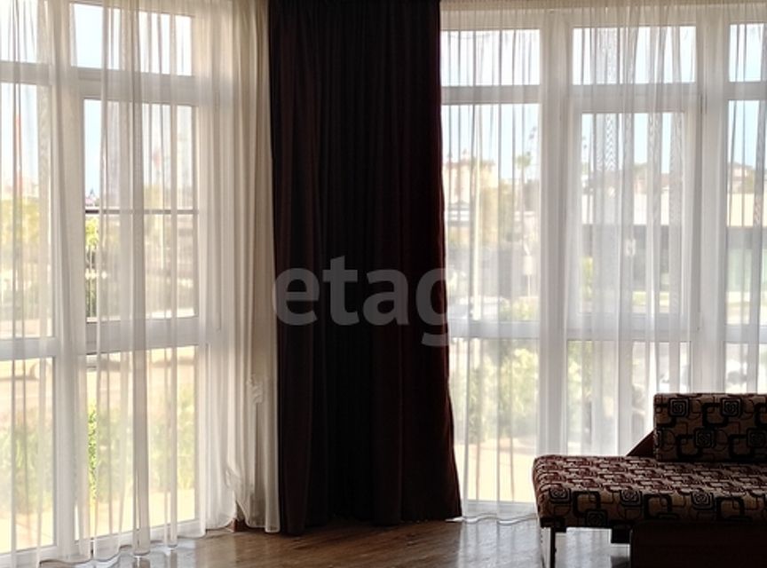 Продаётся 2-комнатная квартира, 74.5 м²