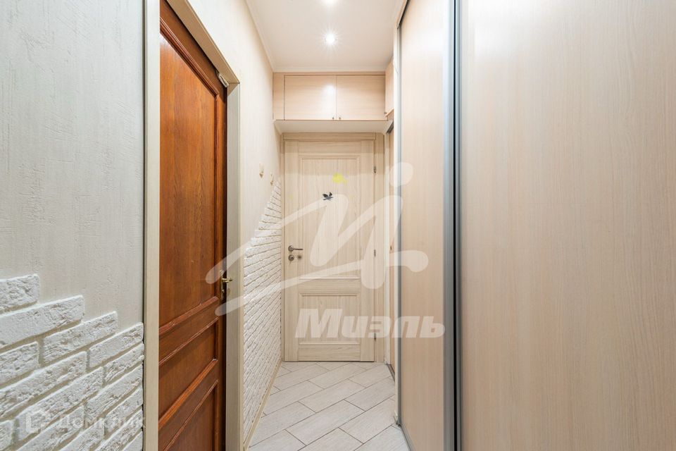 Продаётся 5-комнатная квартира, 96 м²