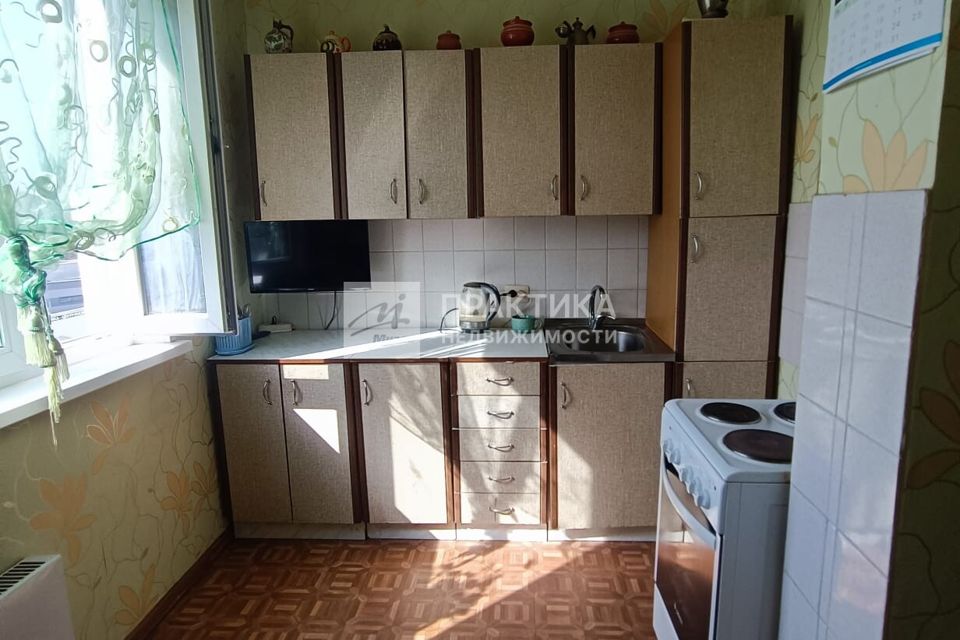 Продаётся 1-комнатная квартира, 38 м²
