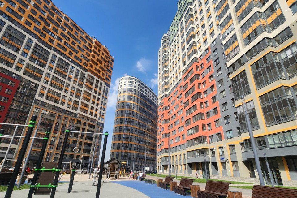 Продаётся 1-комнатная квартира, 43.96 м²