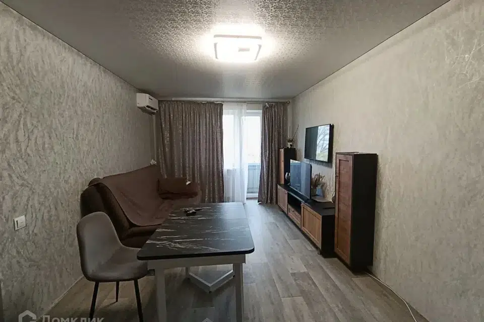 Продаётся 2-комнатная квартира, 43.6 м²