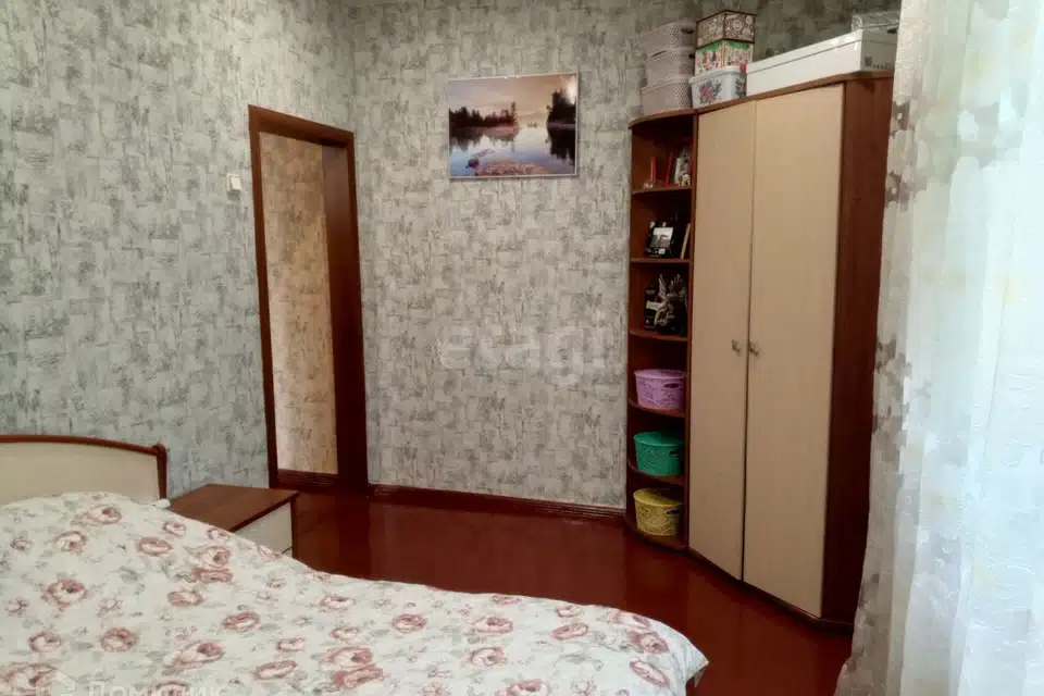 Продаётся 3-комнатная квартира, 60.3 м²