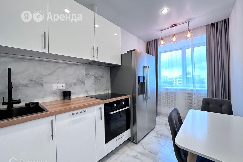 Сдаётся 2-комнатная квартира, 64 м²