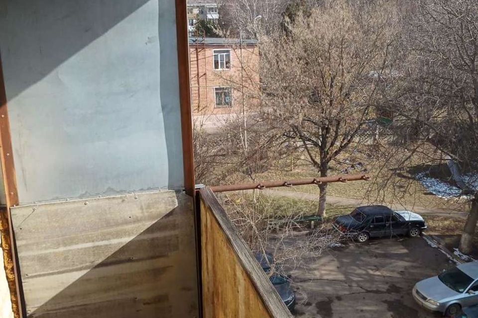 Продаётся 3-комнатная квартира, 56.1 м²