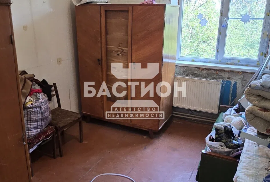 Продаётся 3-комнатная квартира, 50.3 м²