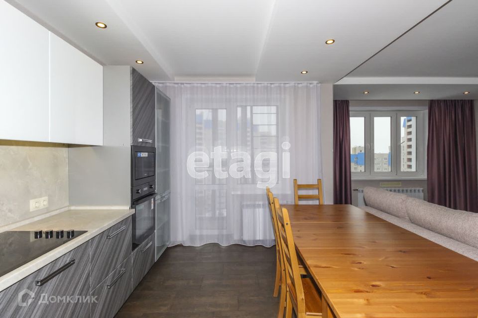 Продаётся 3-комнатная квартира, 91.1 м²