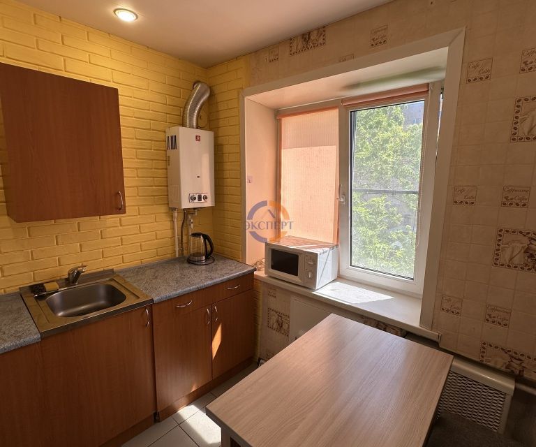Продаётся 2-комнатная квартира, 43 м²