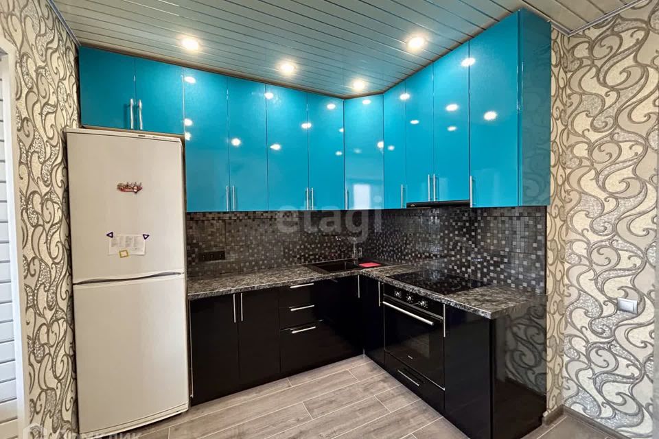 Продаётся 1-комнатная квартира, 38 м²