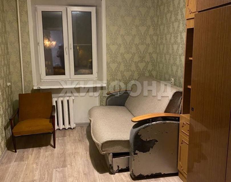 Продаётся 3-комнатная квартира, 55.6 м²