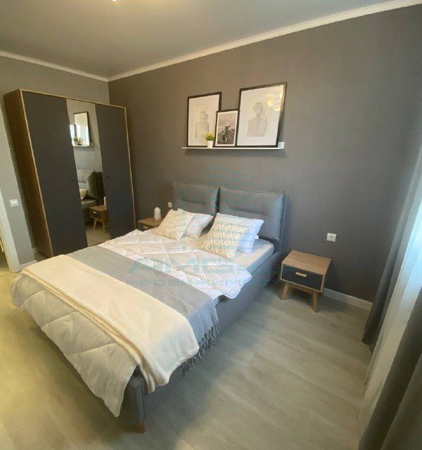 Продаётся 1-комнатная квартира, 41.3 м²