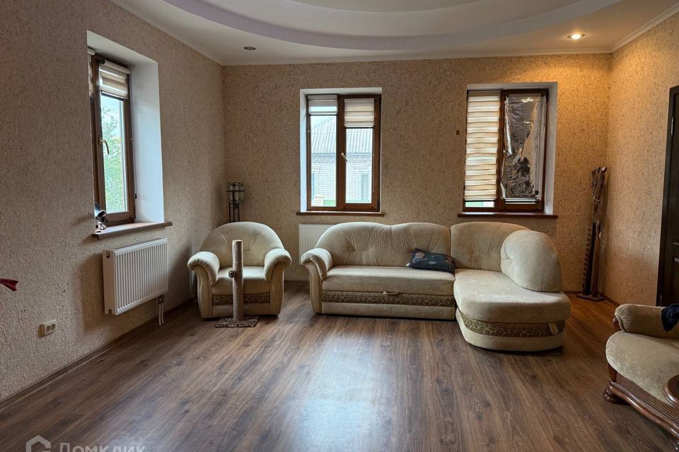 Продаётся 2-этажный дом, 154 м²