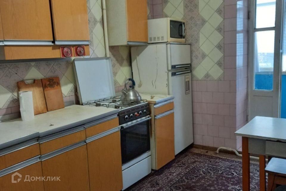 Сдаётся 3-комнатная квартира, 56.5 м²