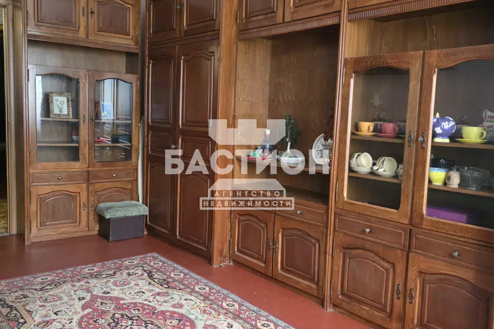 Продаётся 4-комнатная квартира, 96.8 м²