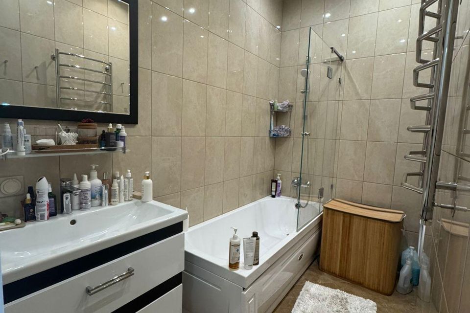 Сдаётся 2-комнатная квартира, 52.8 м²