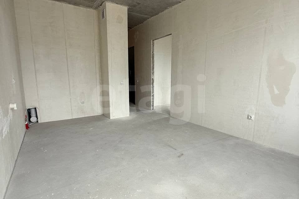 Продаётся 1-комнатная квартира, 37.8 м²