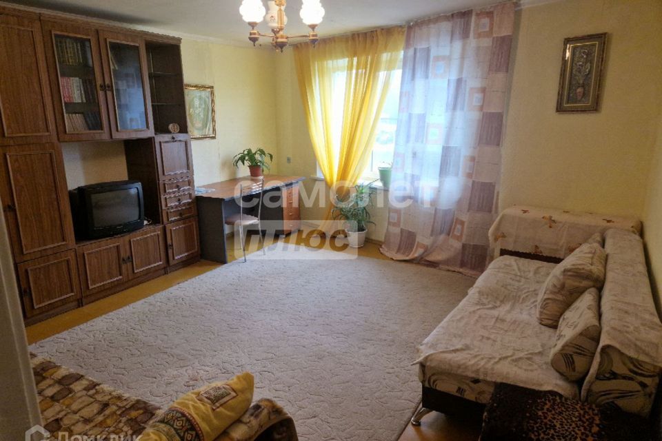 Сдаётся 2-комнатная квартира, 75 м²