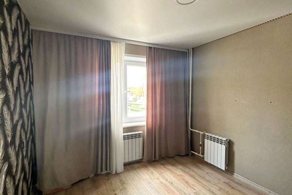 Продаётся 4-комнатная квартира, 67.1 м²