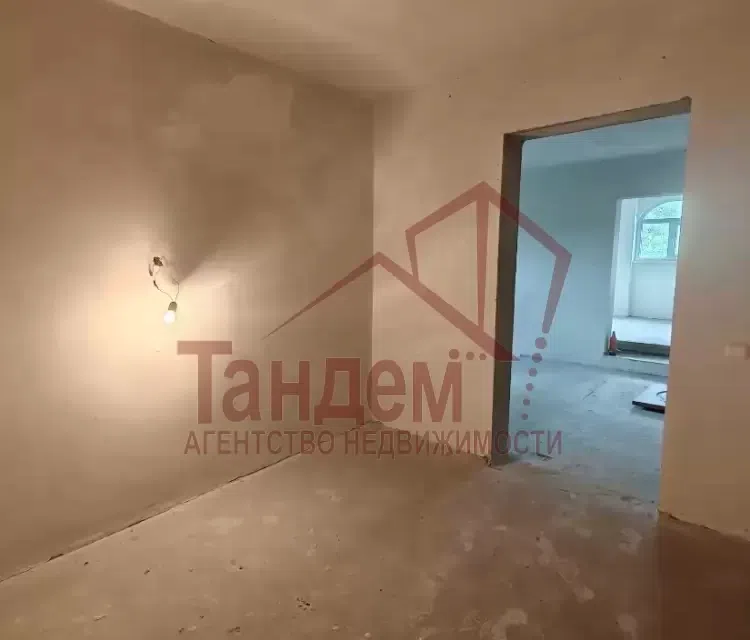 Продаётся 2-этажный дом, 304 м²