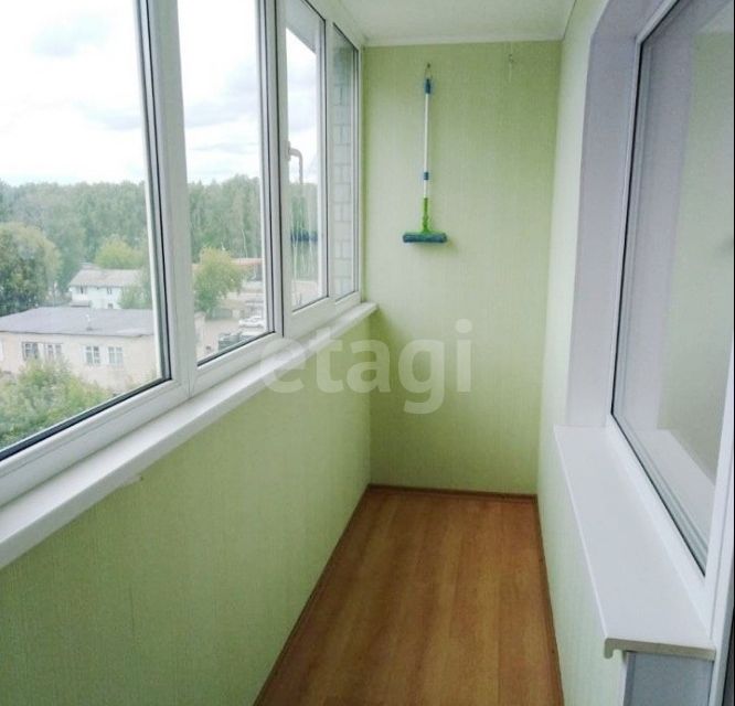 Продаётся 3-комнатная квартира, 70.5 м²