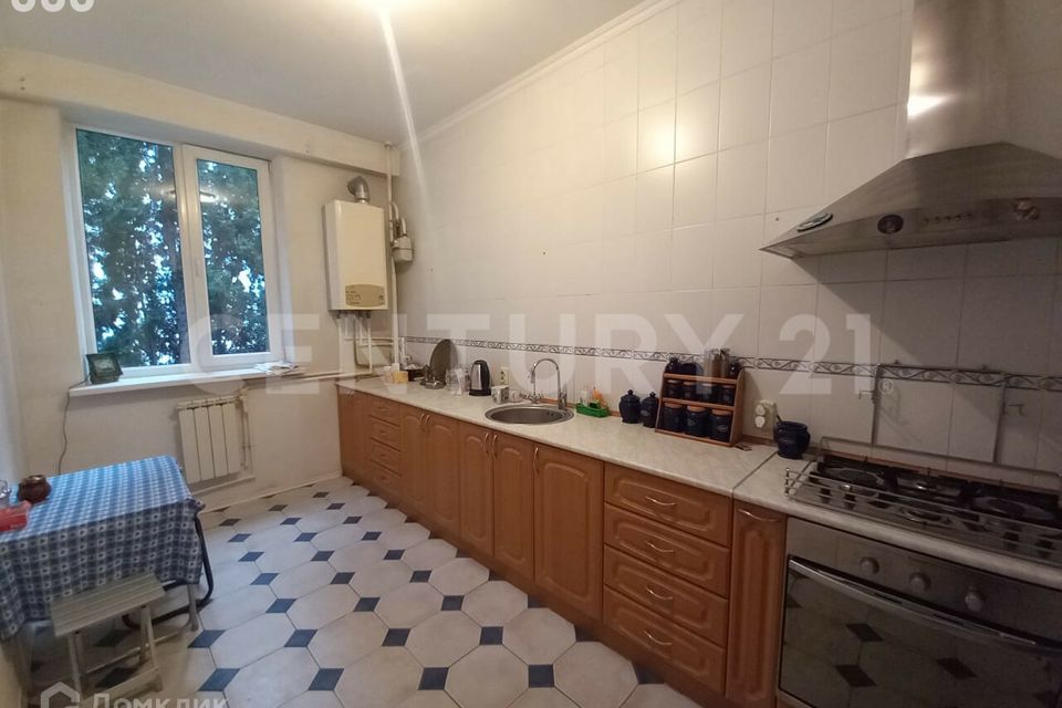 Продаётся 3-комнатная квартира, 74.5 м²