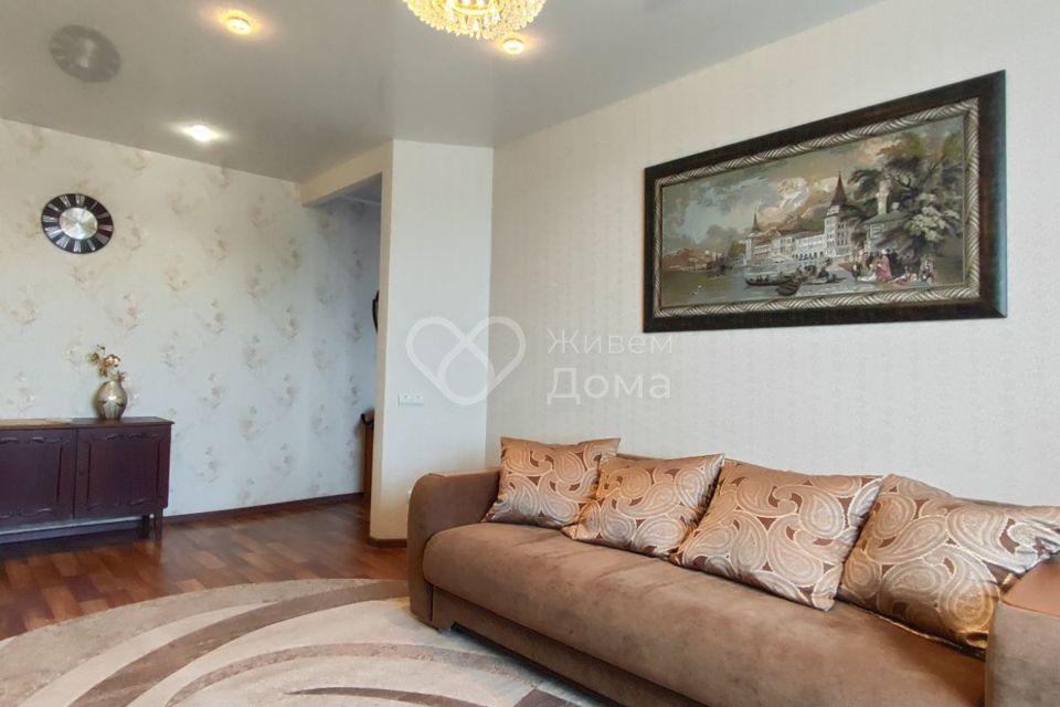 Продаётся 3-комнатная квартира, 64.7 м²