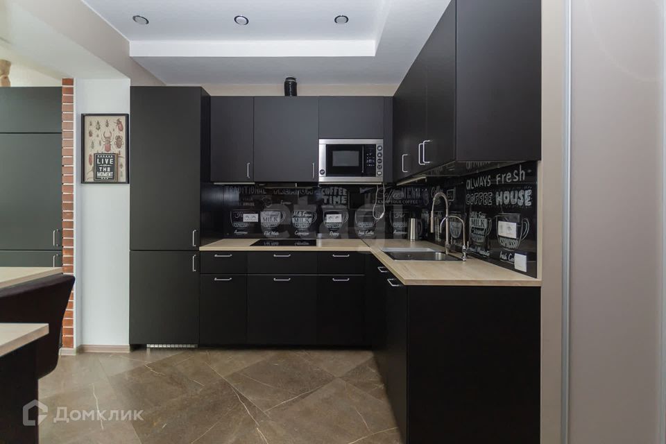 Продаётся 1-комнатная квартира, 32.7 м²
