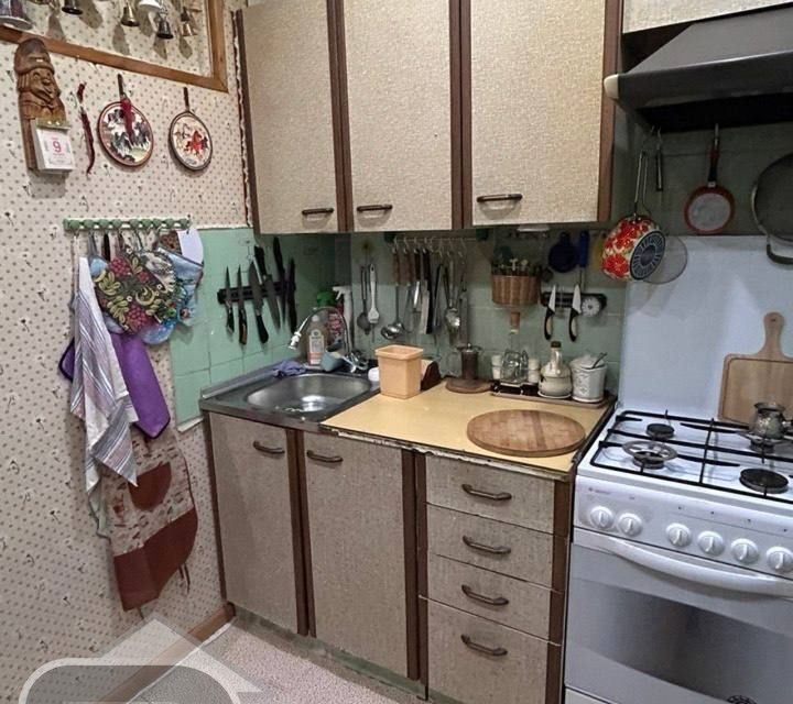 Продаётся 3-комнатная квартира, 56.1 м²